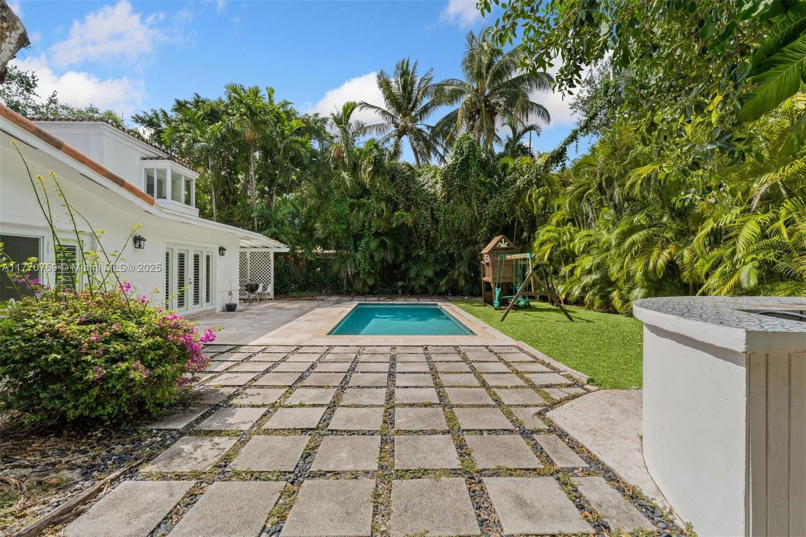 Real estate property located at 7240 53rd Ave, Miami-dade, High Pines Rev Plat Of 2n, Miami, FL