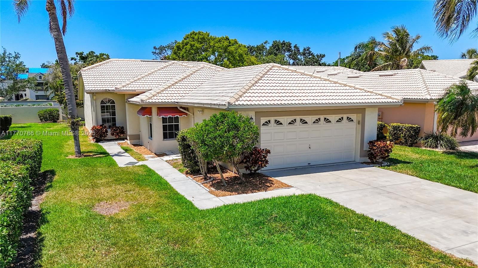 Real estate property located at 4738 Dundee Dr., Manatee, Highland Lakes, Bradenton, FL