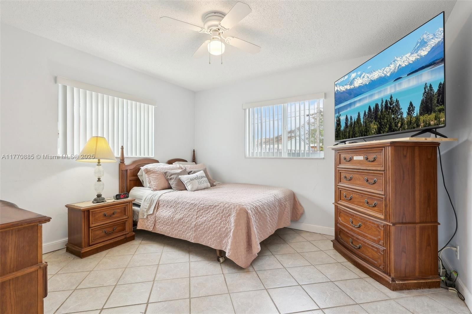 Real estate property located at 4499 18th Ave, Broward, Oakland Hills, Oakland Park, FL