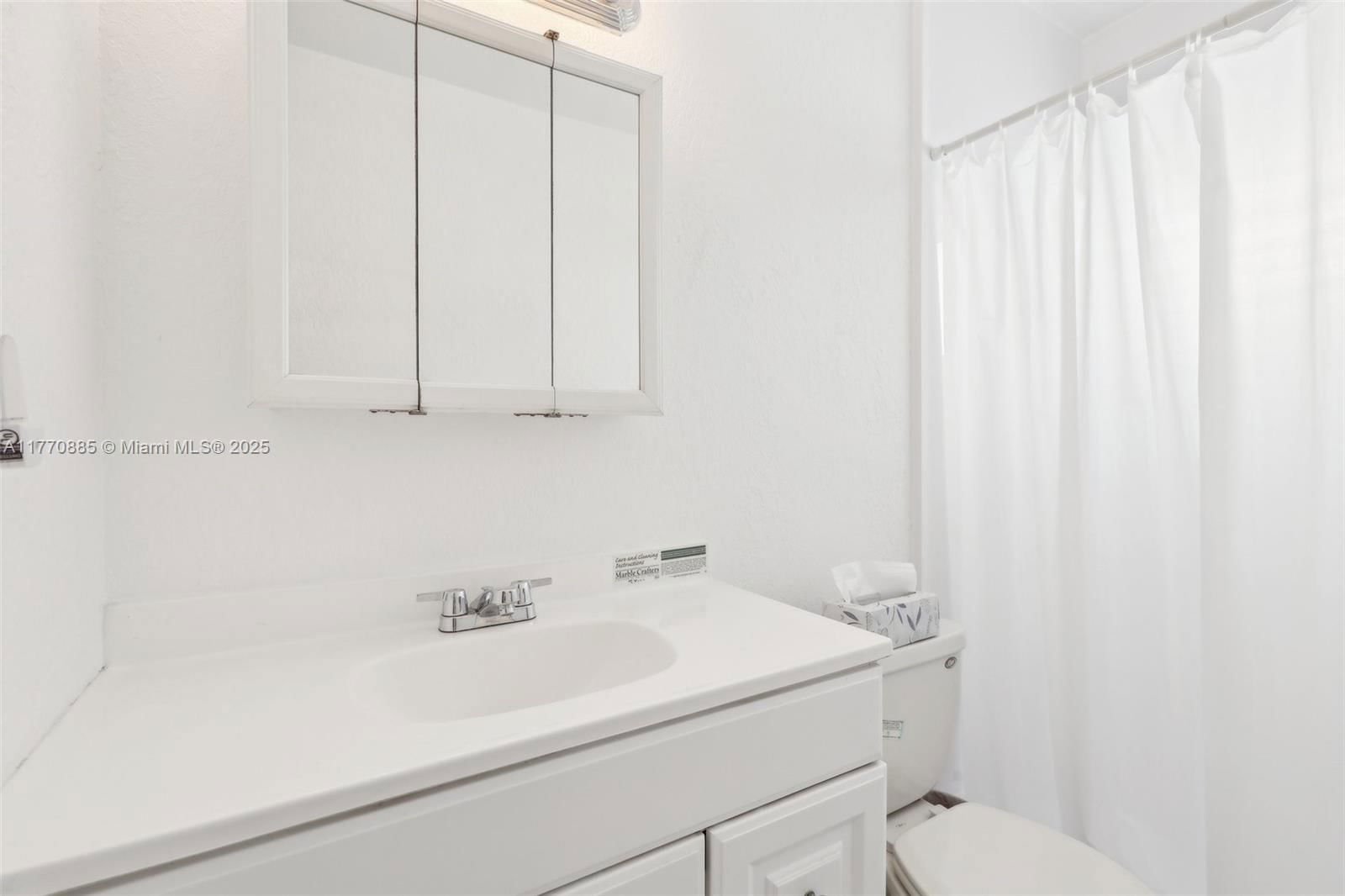 Real estate property located at 4499 18th Ave, Broward, Oakland Hills, Oakland Park, FL