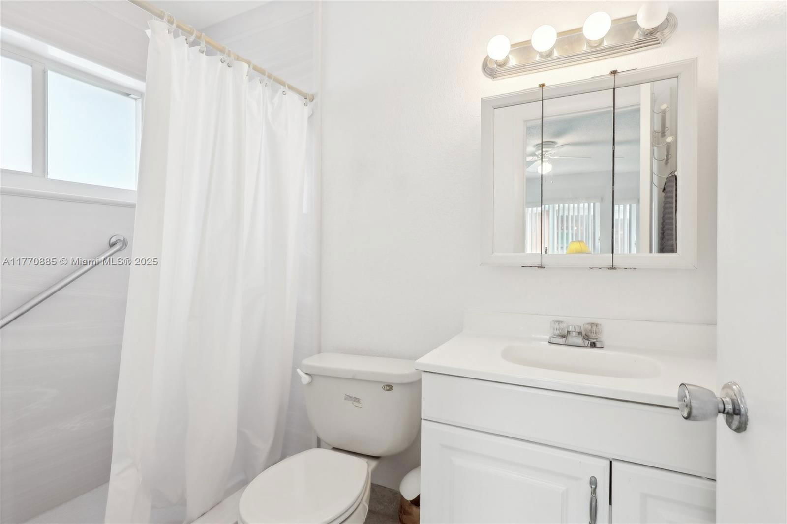 Real estate property located at 4499 18th Ave, Broward, Oakland Hills, Oakland Park, FL