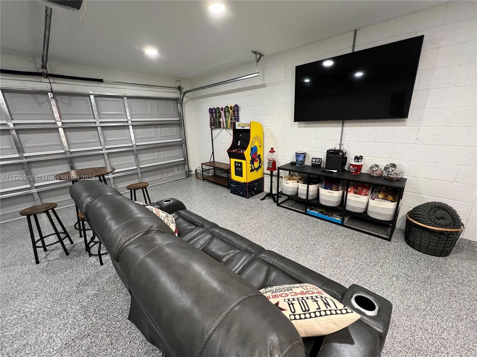 Real estate property located at 6102 53RD STREET RD, Marion, Ocala Park Estates, Ocala, FL