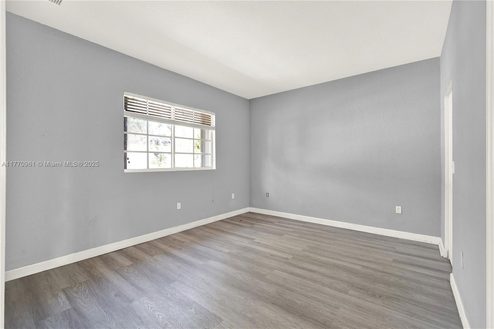 Real estate property located at 374 26th Ave #203, Miami-dade, Caribbean Isles Villas Co, Homestead, FL