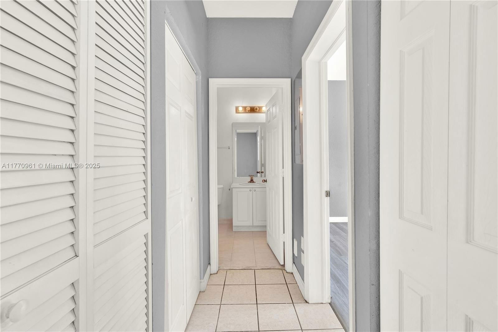 Real estate property located at 374 26th Ave #203, Miami-dade, Caribbean Isles Villas Co, Homestead, FL