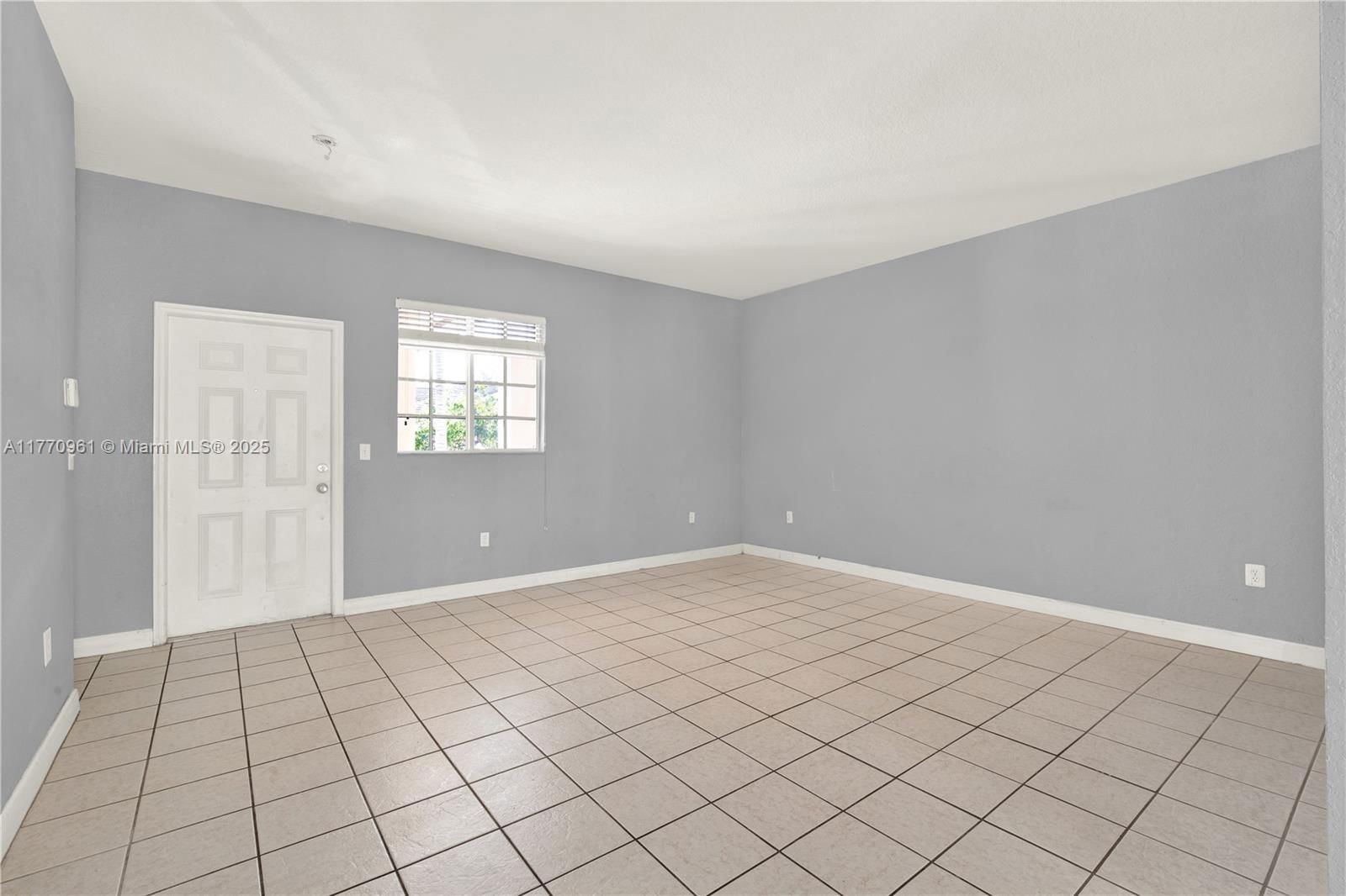 Real estate property located at 374 26th Ave #203, Miami-dade, Caribbean Isles Villas Co, Homestead, FL