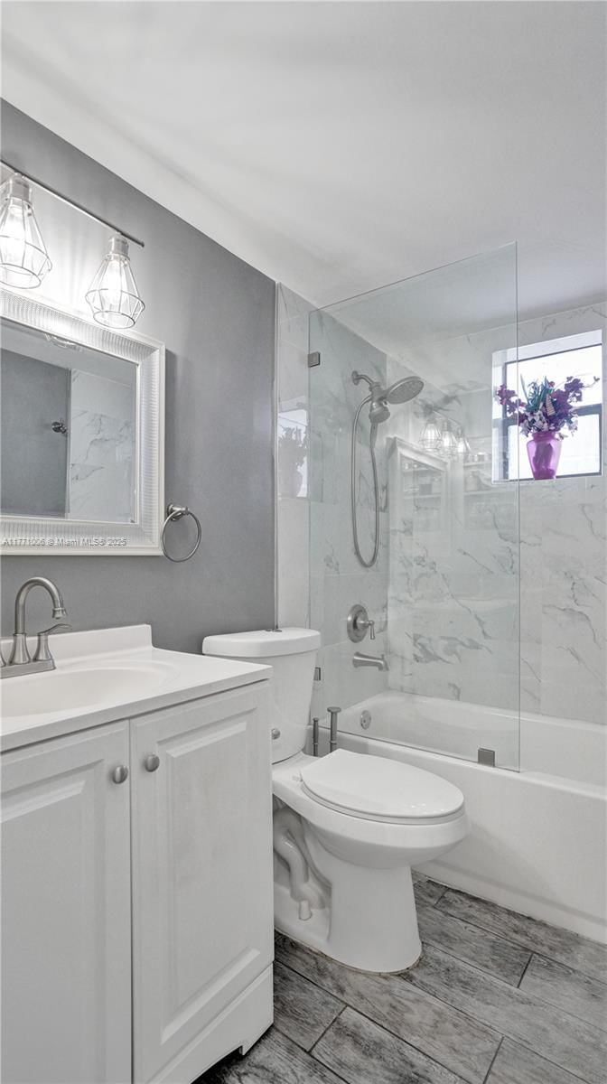 Real estate property located at 6555 Broward Blvd #209, Broward, Plantation Club C Condo, Plantation, FL