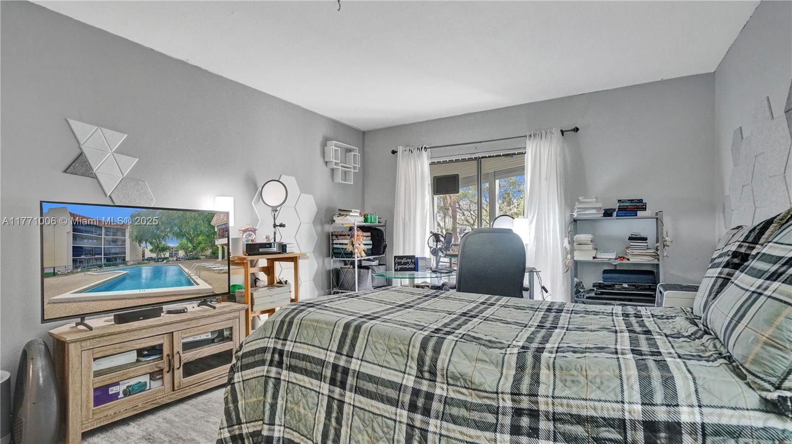 Real estate property located at 6555 Broward Blvd #209, Broward, Plantation Club C Condo, Plantation, FL