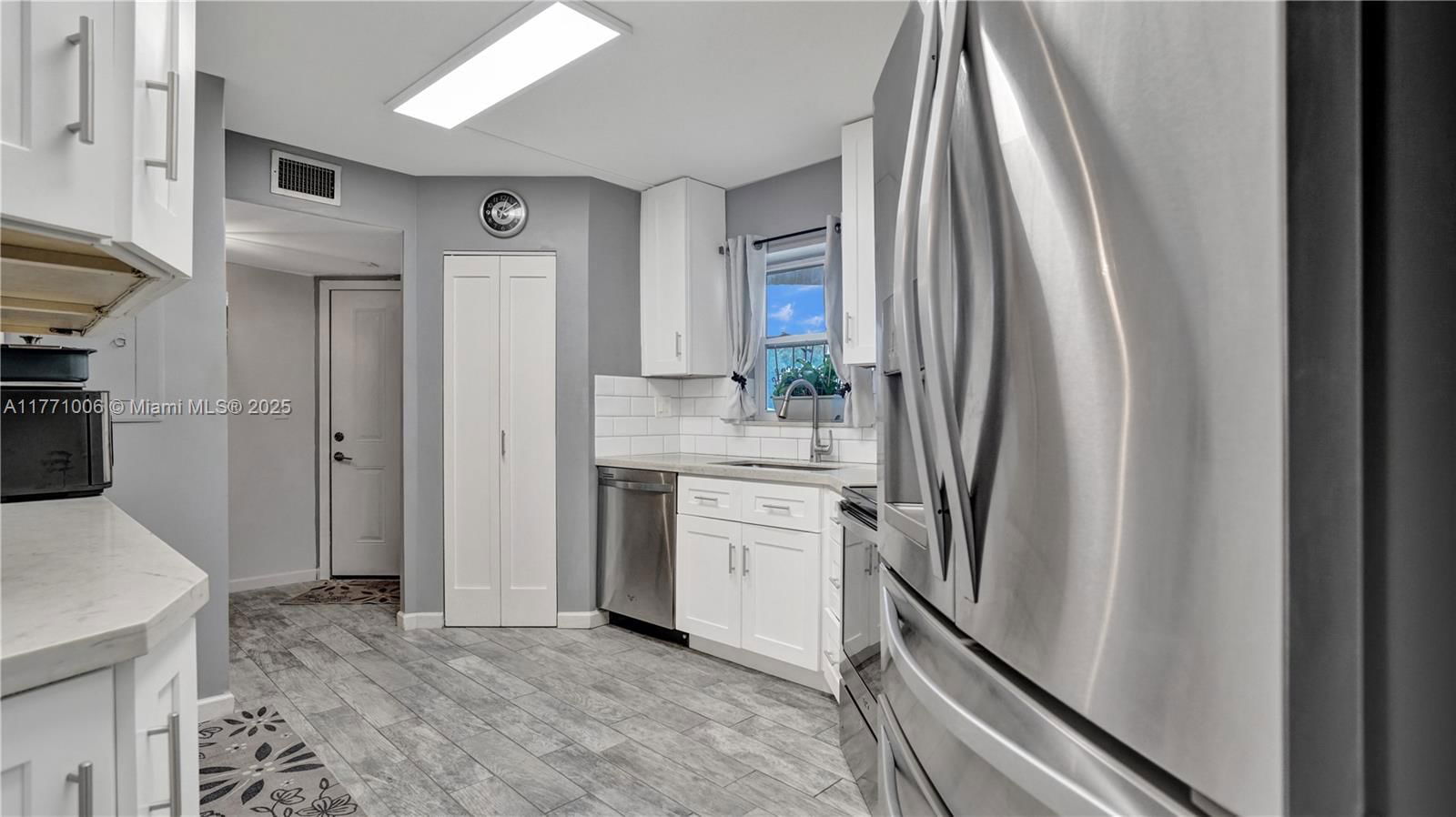 Real estate property located at 6555 Broward Blvd #209, Broward, Plantation Club C Condo, Plantation, FL