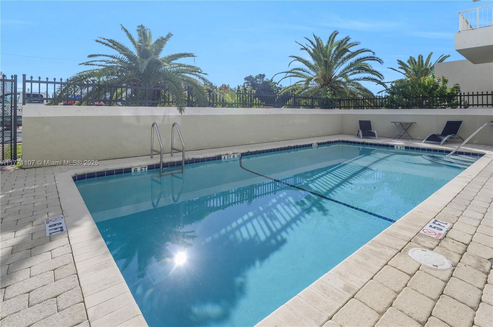 Real estate property located at 2600 Collins Ave #204, Miami-dade, Lake Beach Club Condo, Miami Beach, FL