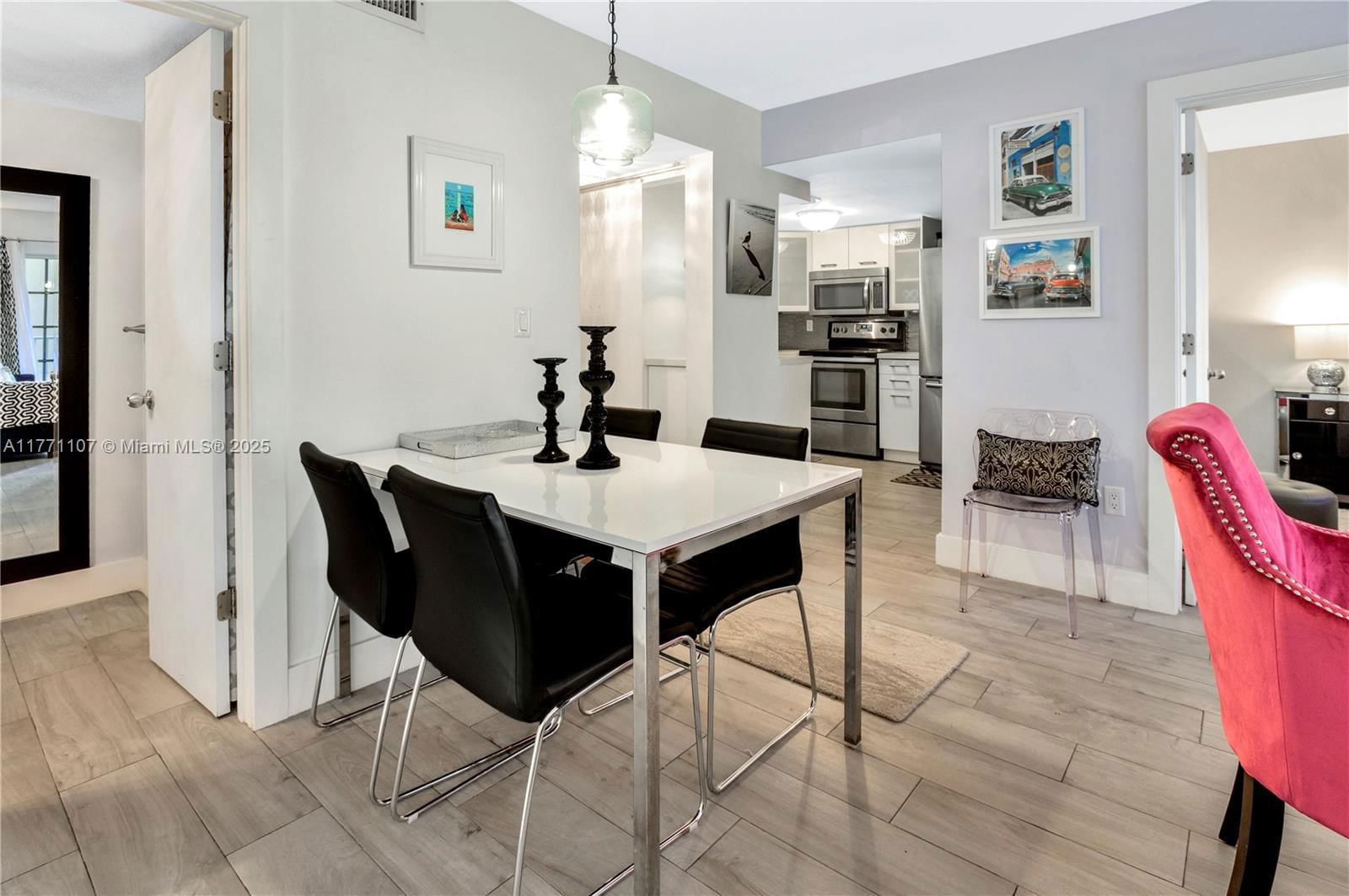 Real estate property located at 2600 Collins Ave #204, Miami-dade, Lake Beach Club Condo, Miami Beach, FL