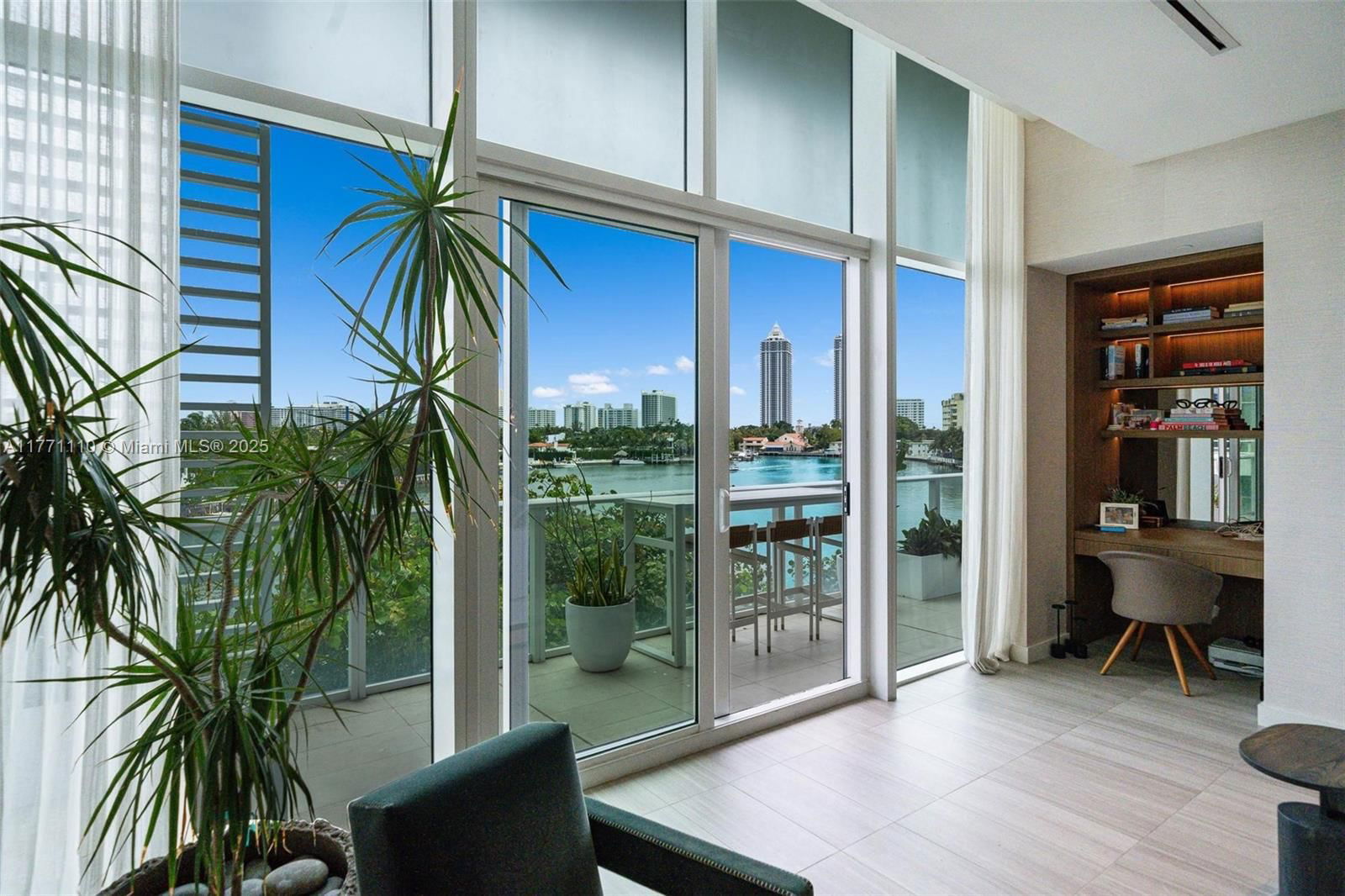 Real estate property located at 4701 Meridian Ave #304, Miami-dade, 4701 North Meridian Condo, Miami Beach, FL