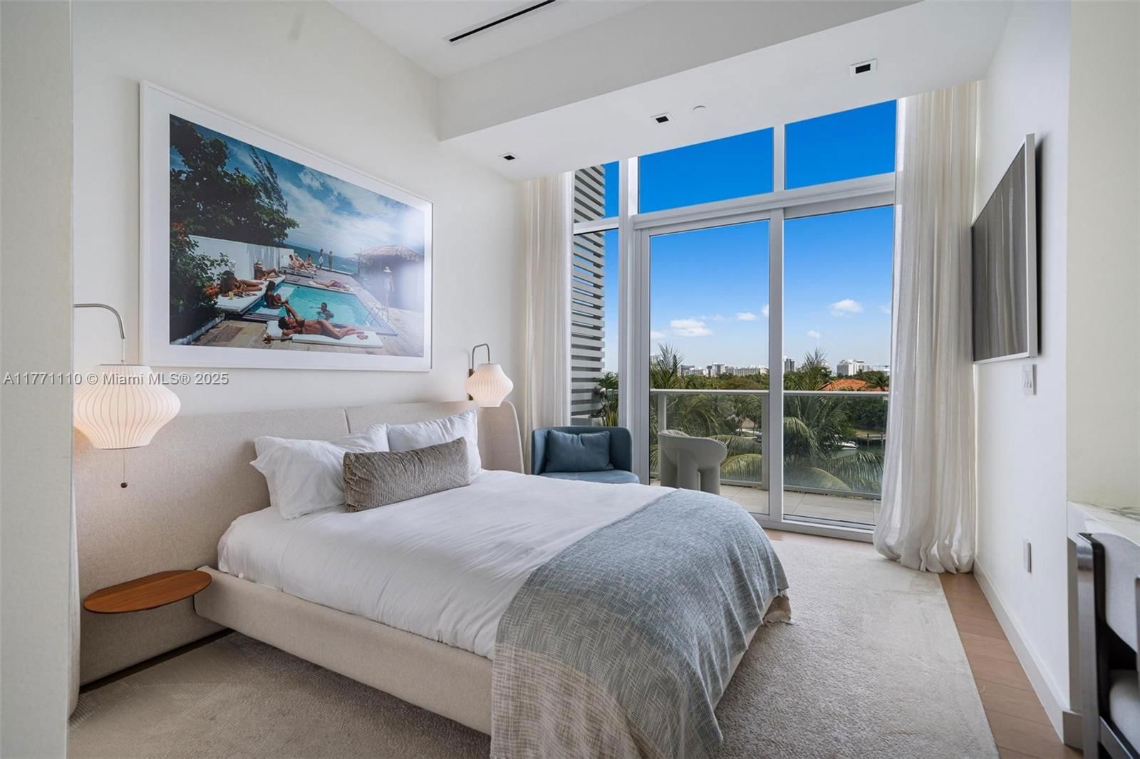 Real estate property located at 4701 Meridian Ave #304, Miami-dade, 4701 North Meridian Condo, Miami Beach, FL