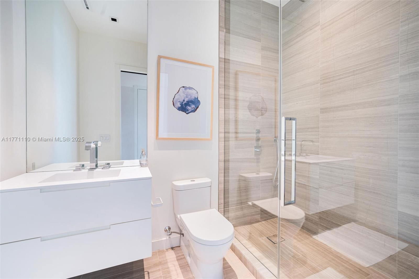 Real estate property located at 4701 Meridian Ave #304, Miami-dade, 4701 North Meridian Condo, Miami Beach, FL