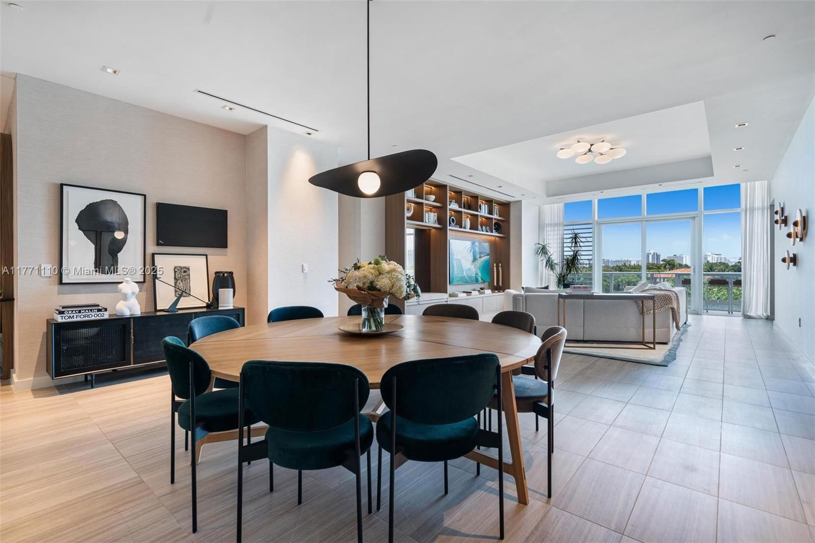 Real estate property located at 4701 Meridian Ave #304, Miami-dade, 4701 North Meridian Condo, Miami Beach, FL