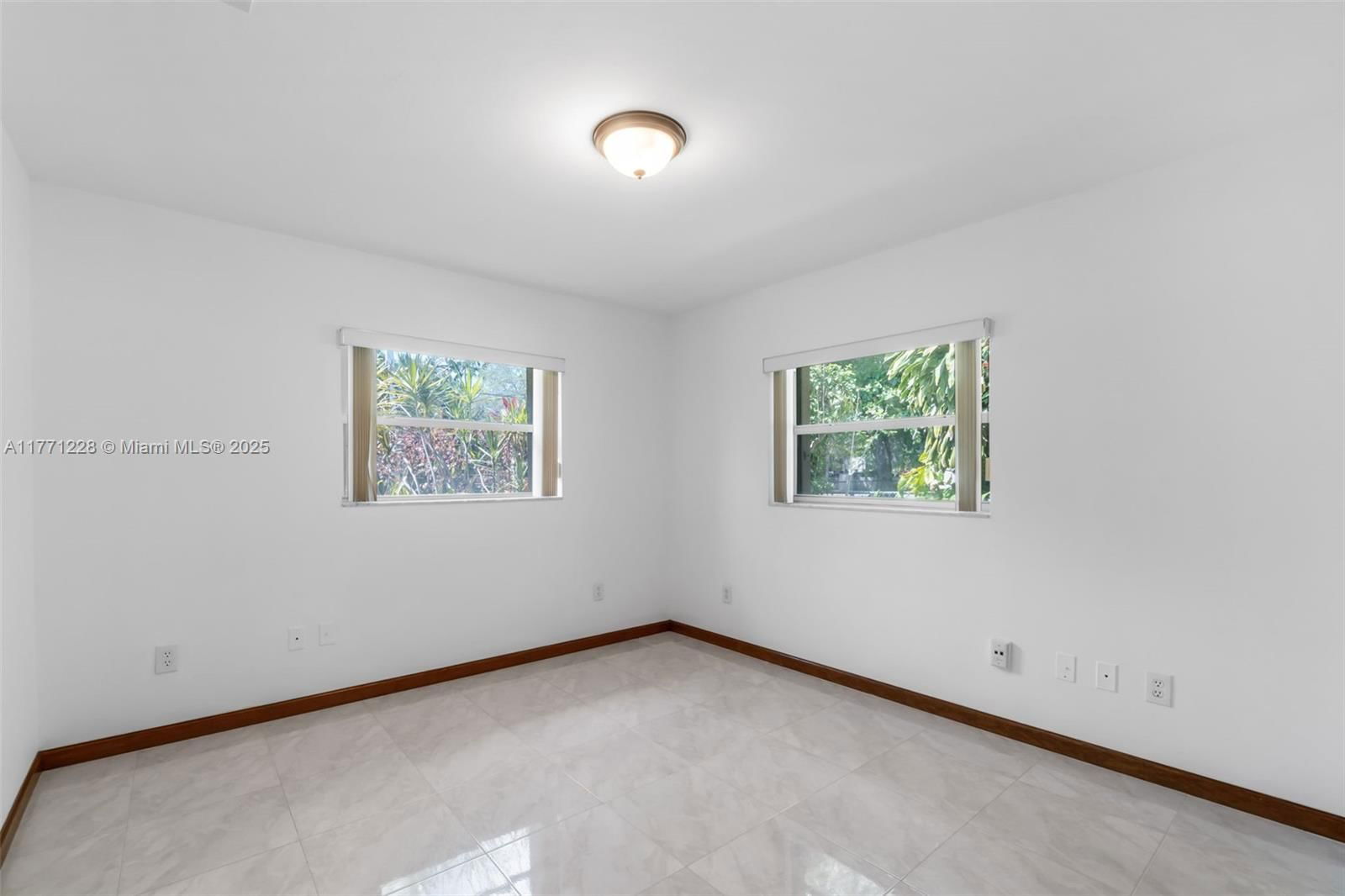 Real estate property located at 9085 157th St, Miami-dade, Coral Reef Homesites, Palmetto Bay, FL