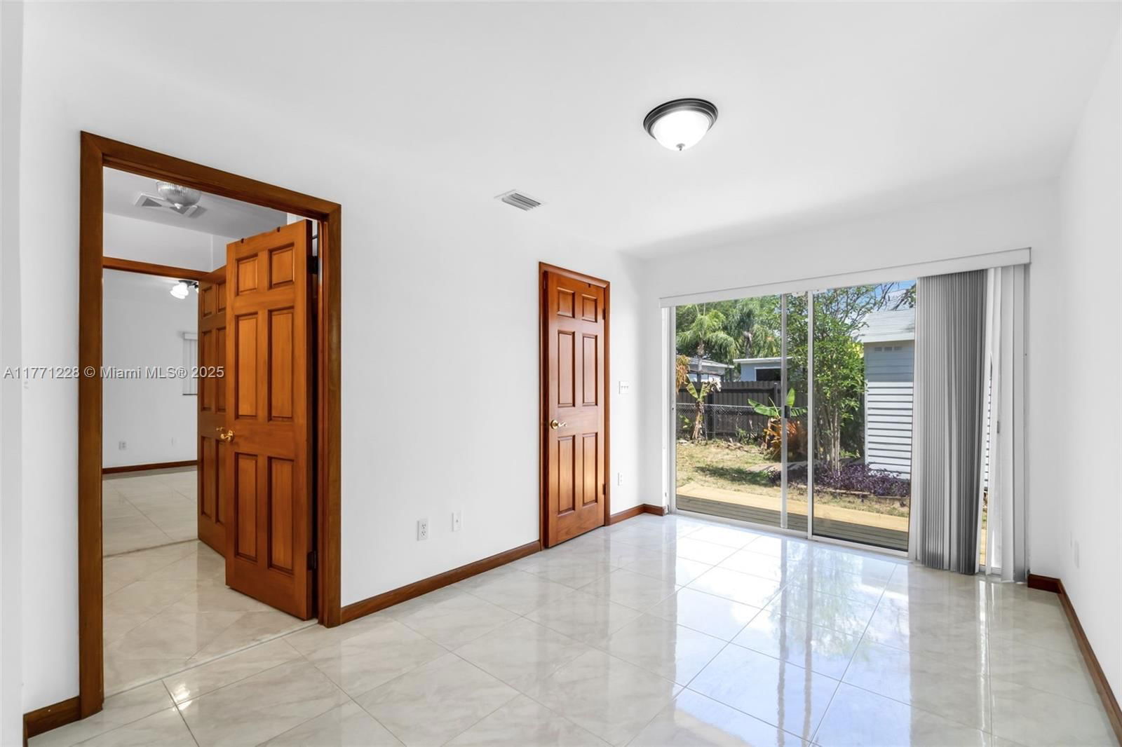 Real estate property located at 9085 157th St, Miami-dade, Coral Reef Homesites, Palmetto Bay, FL