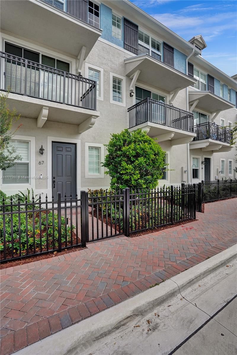 Real estate property located at 63 4th Ave, Palm Beach, Atlantic Grove Plat No 2, Delray Beach, FL