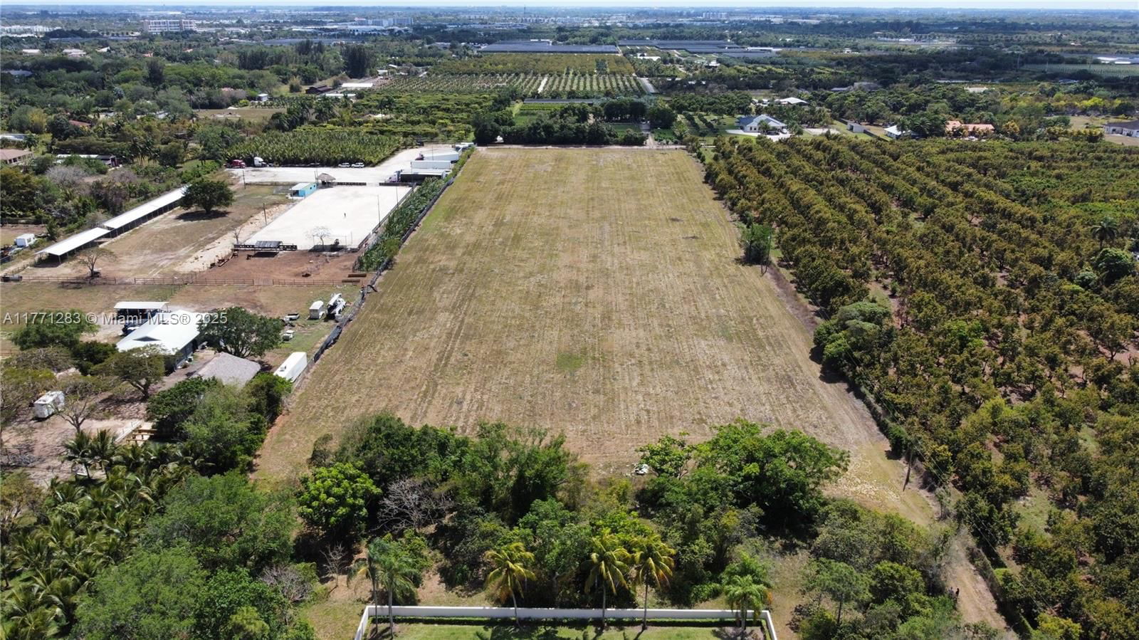Real estate property located at 14350 232nd St, Miami-dade, Miami, FL