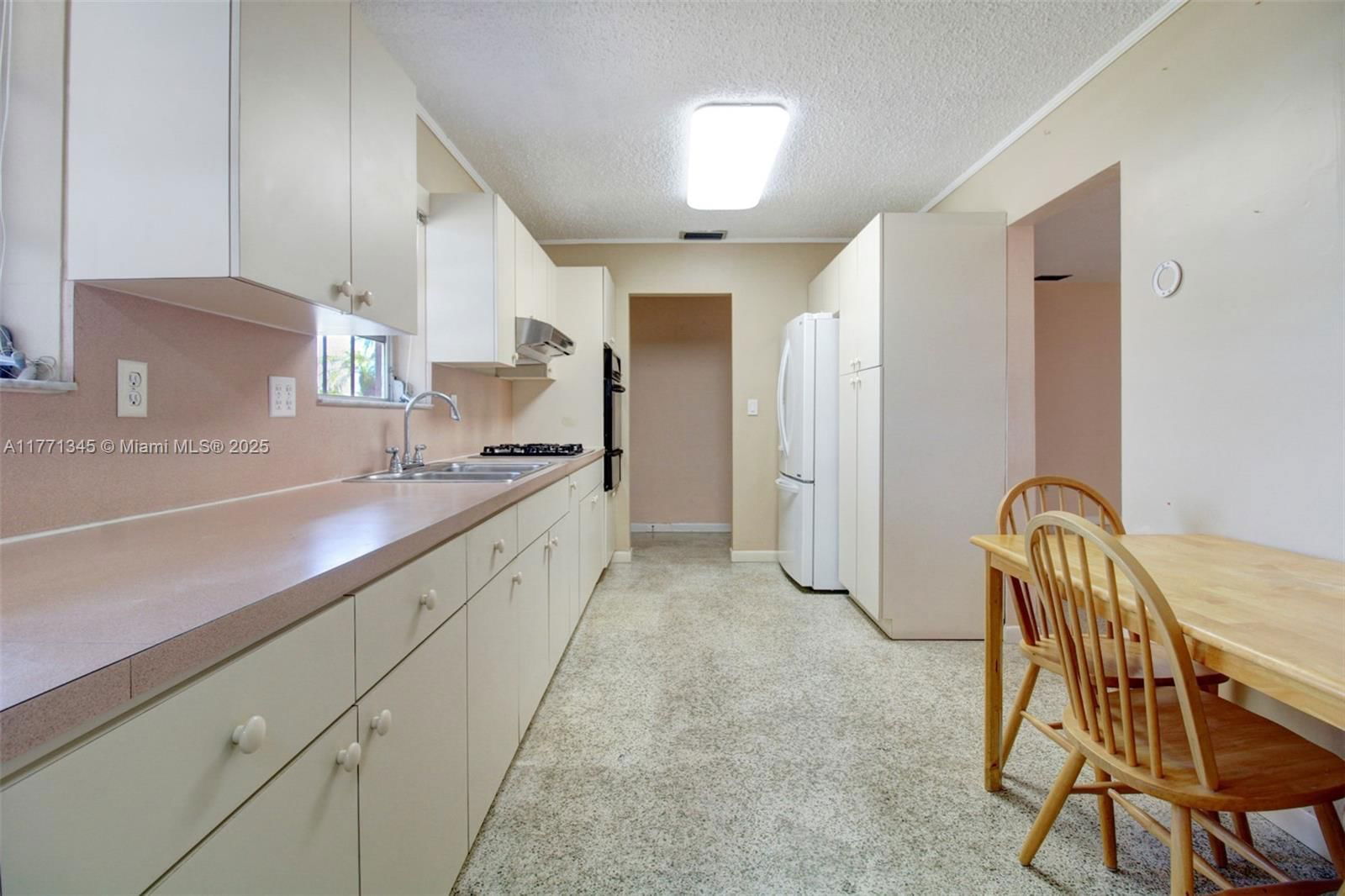 Real estate property located at 8930 19th St, Miami-dade, Coral Park Estates Sec 1, Miami, FL