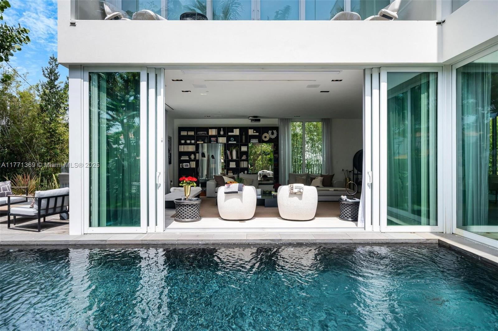 Real estate property located at 4700 Meridian Ave, Miami-dade, 4701 North Meridian Condo, Miami Beach, FL