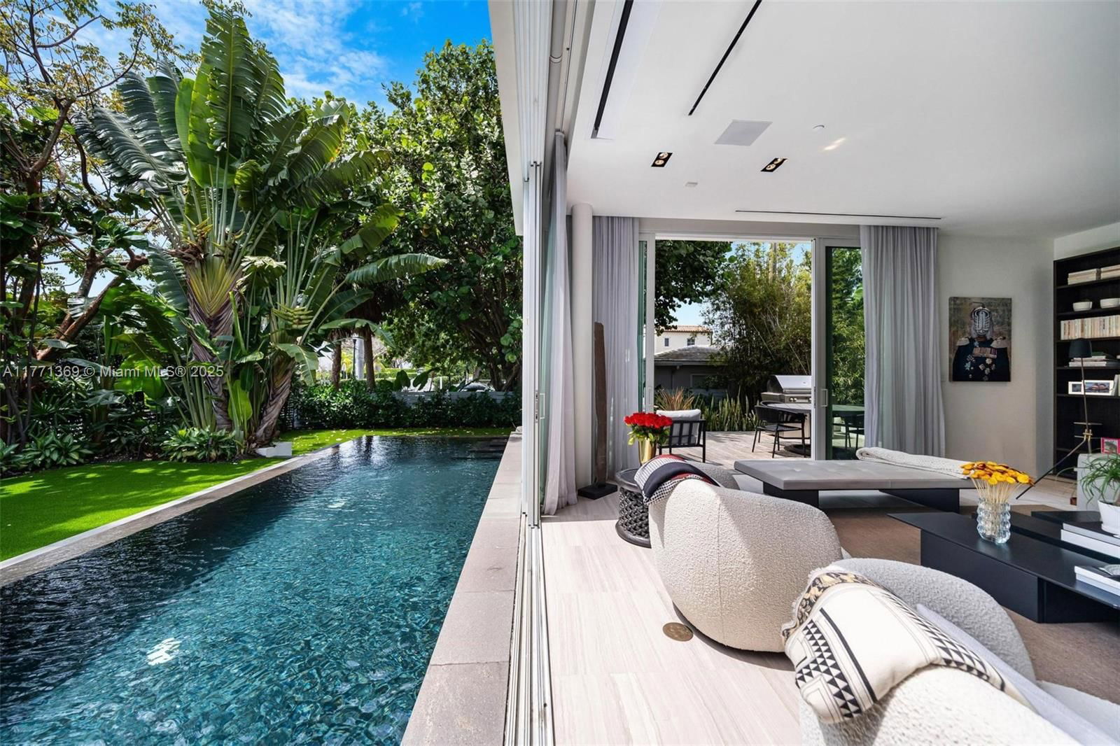 Real estate property located at 4700 Meridian Ave, Miami-dade, 4701 North Meridian Condo, Miami Beach, FL