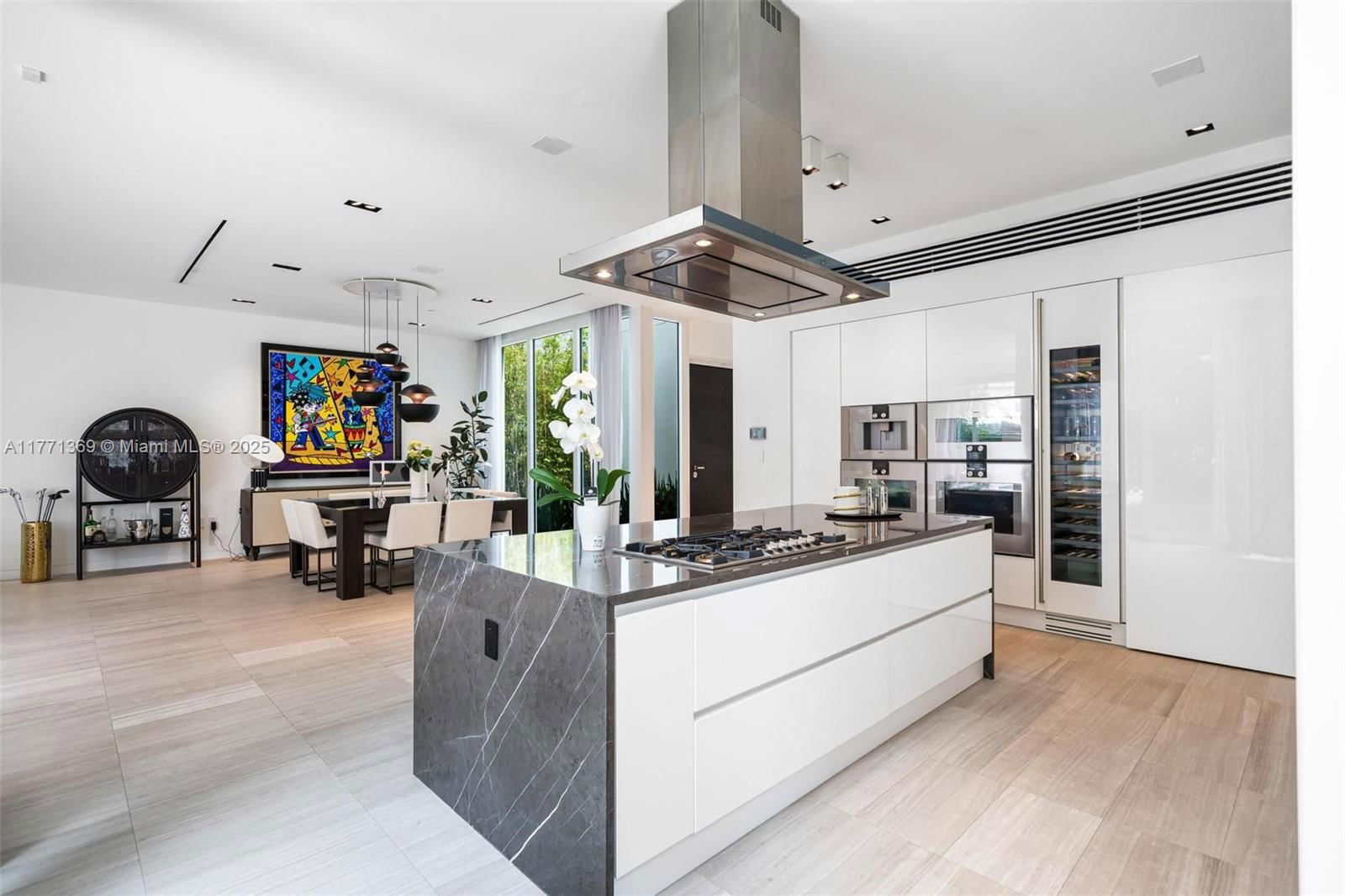 Real estate property located at 4700 Meridian Ave, Miami-dade, 4701 North Meridian Condo, Miami Beach, FL