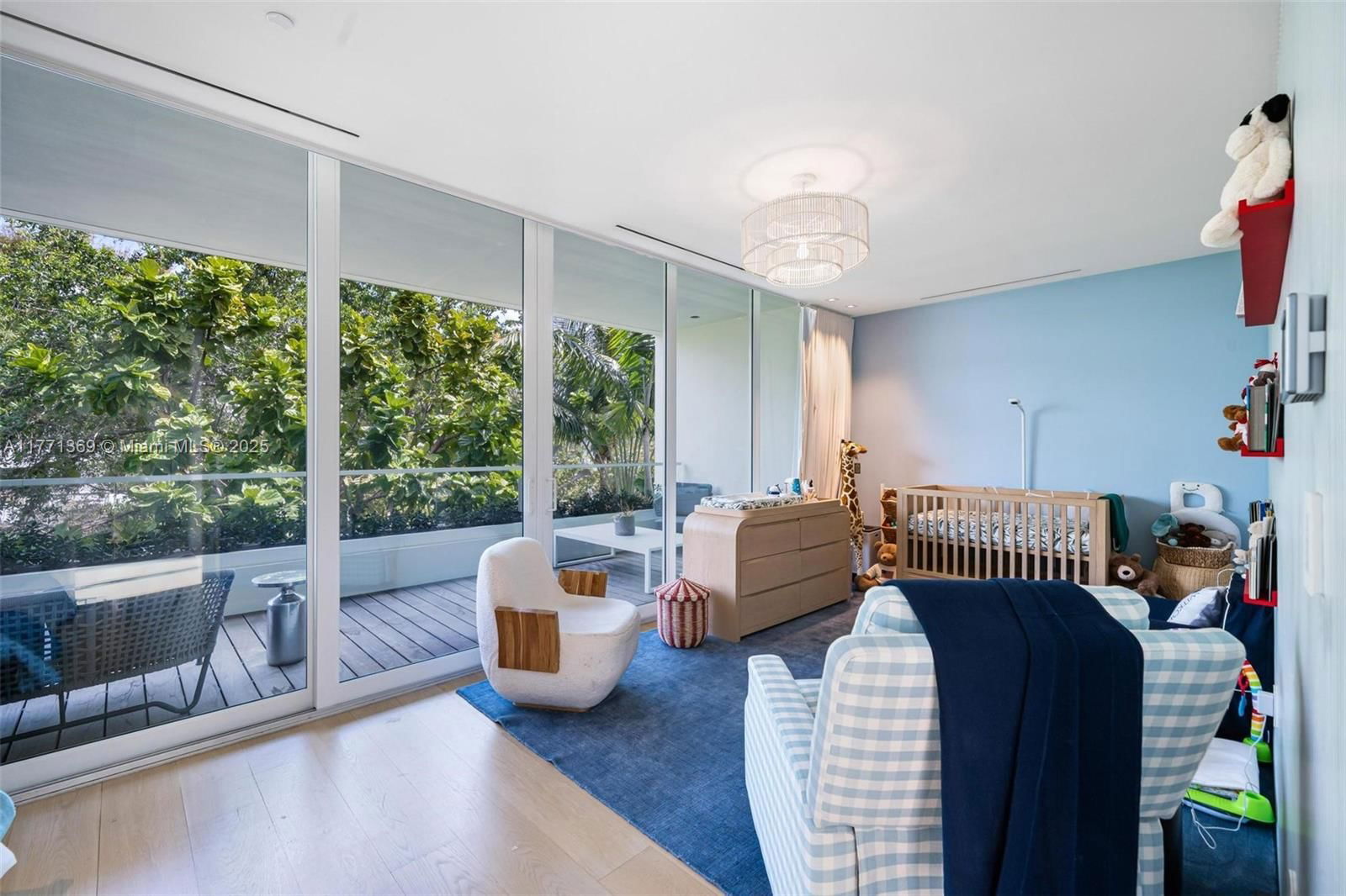 Real estate property located at 4700 Meridian Ave, Miami-dade, 4701 North Meridian Condo, Miami Beach, FL
