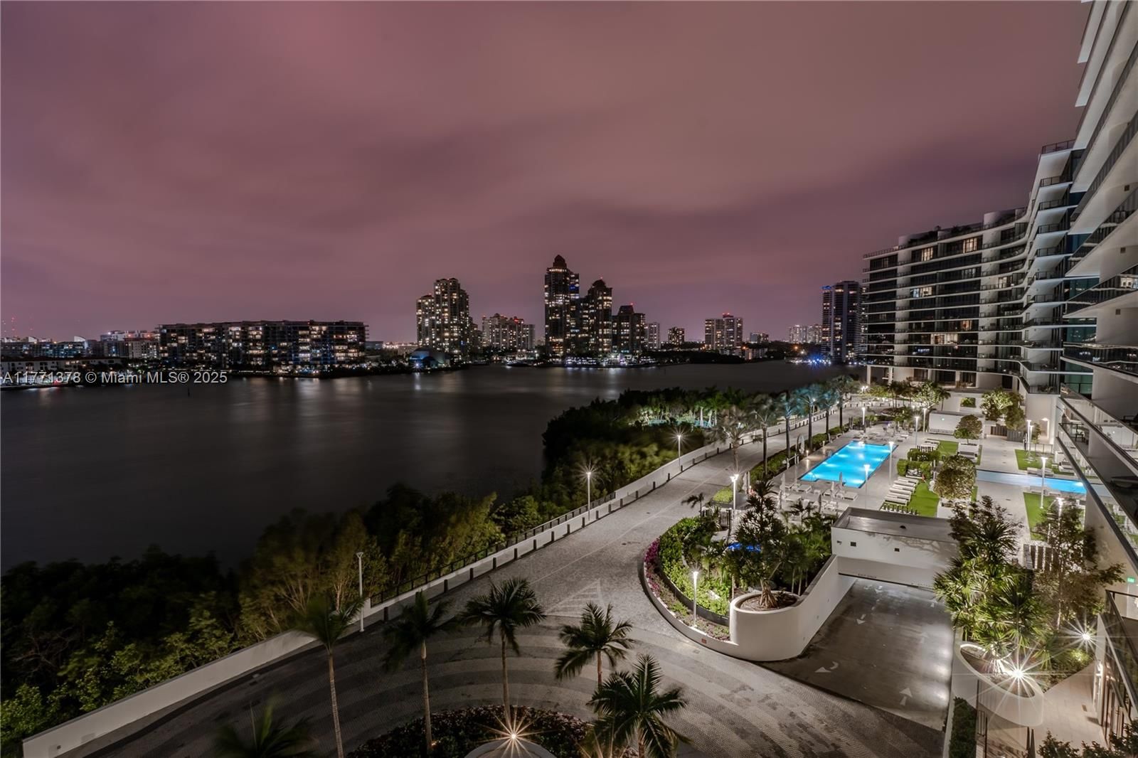 Real estate property located at 5000 Island Estates Dr #704, Miami-dade, Prive Condo, Aventura, FL