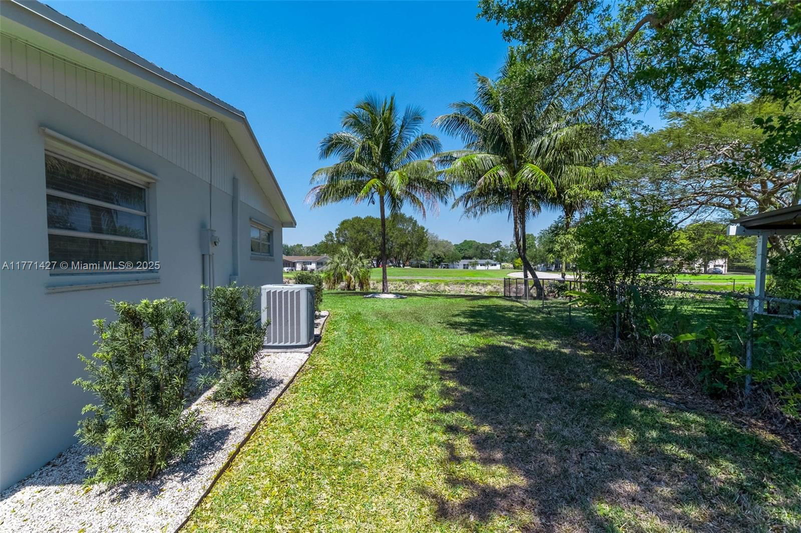 Real estate property located at 9941 101st St, Miami-dade, Kendale South Sec 1, Miami, FL