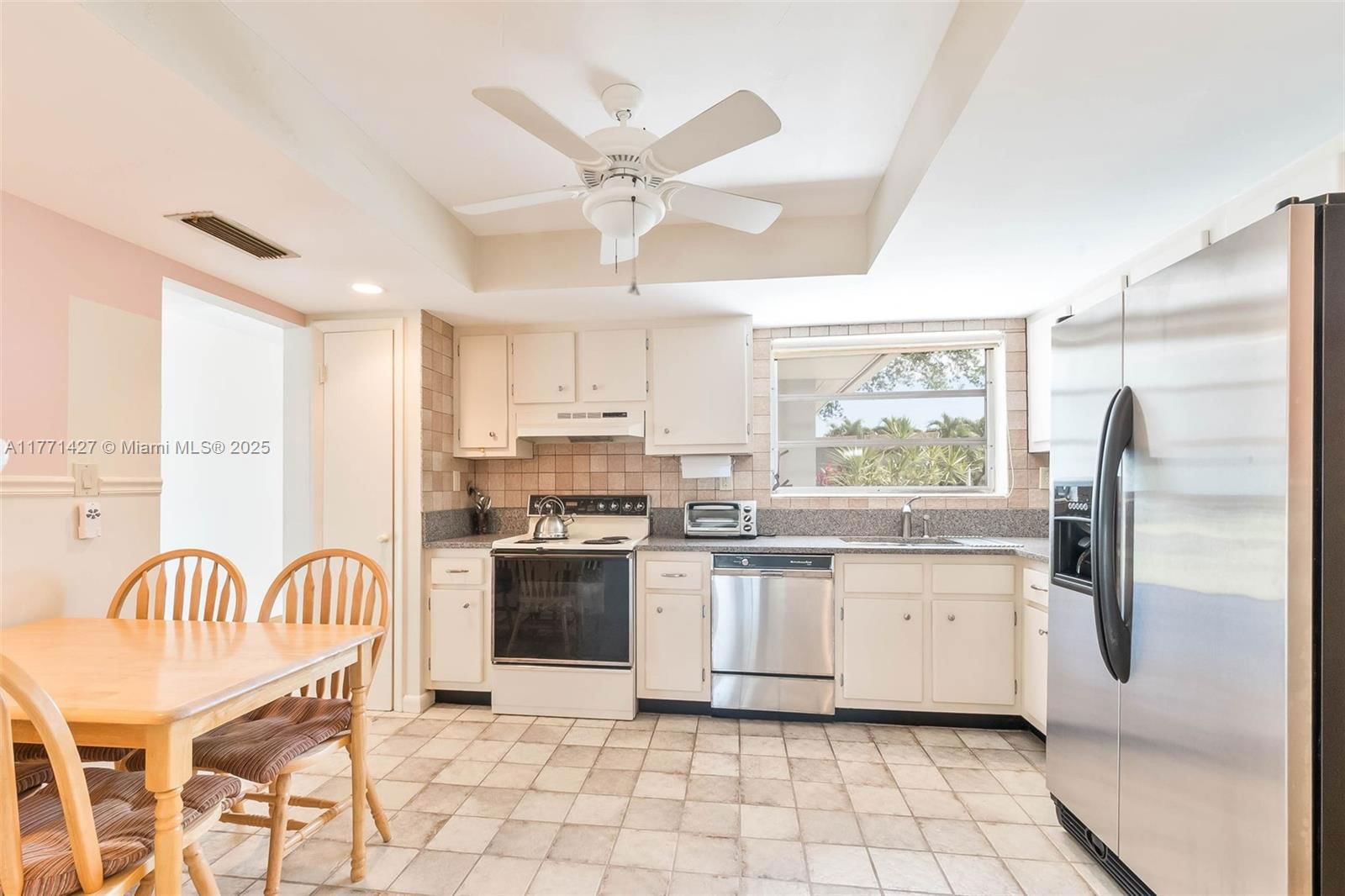 Real estate property located at 9941 101st St, Miami-dade, Kendale South Sec 1, Miami, FL