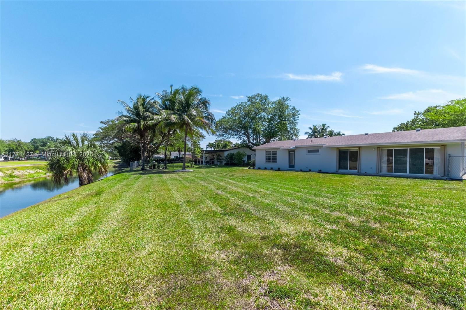 Real estate property located at 9941 101st St, Miami-dade, Kendale South Sec 1, Miami, FL
