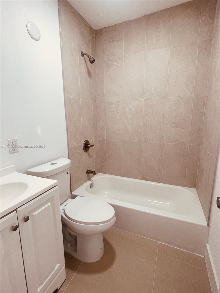 Real estate property located at 931 Opa Locka Blvd, Miami-dade, Opa-Locka, FL