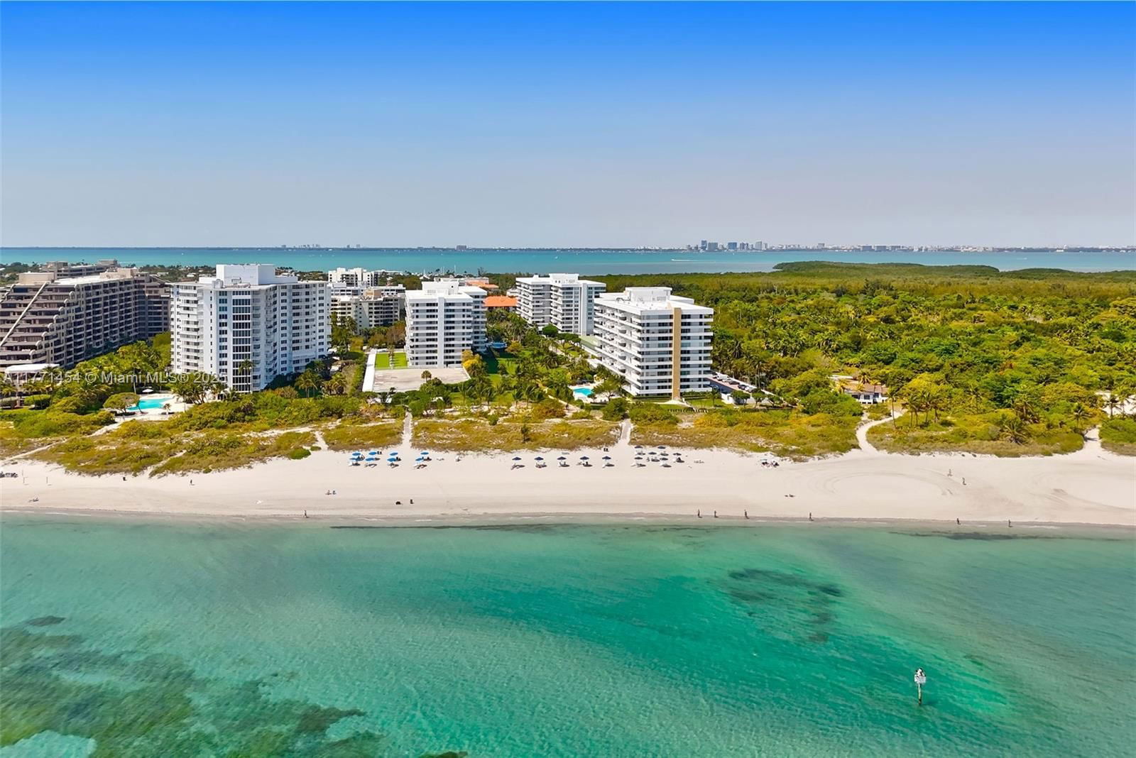 Real estate property located at 155 Ocean Lane Dr #310, Miami-dade, Commodore Club West Condo, Key Biscayne, FL