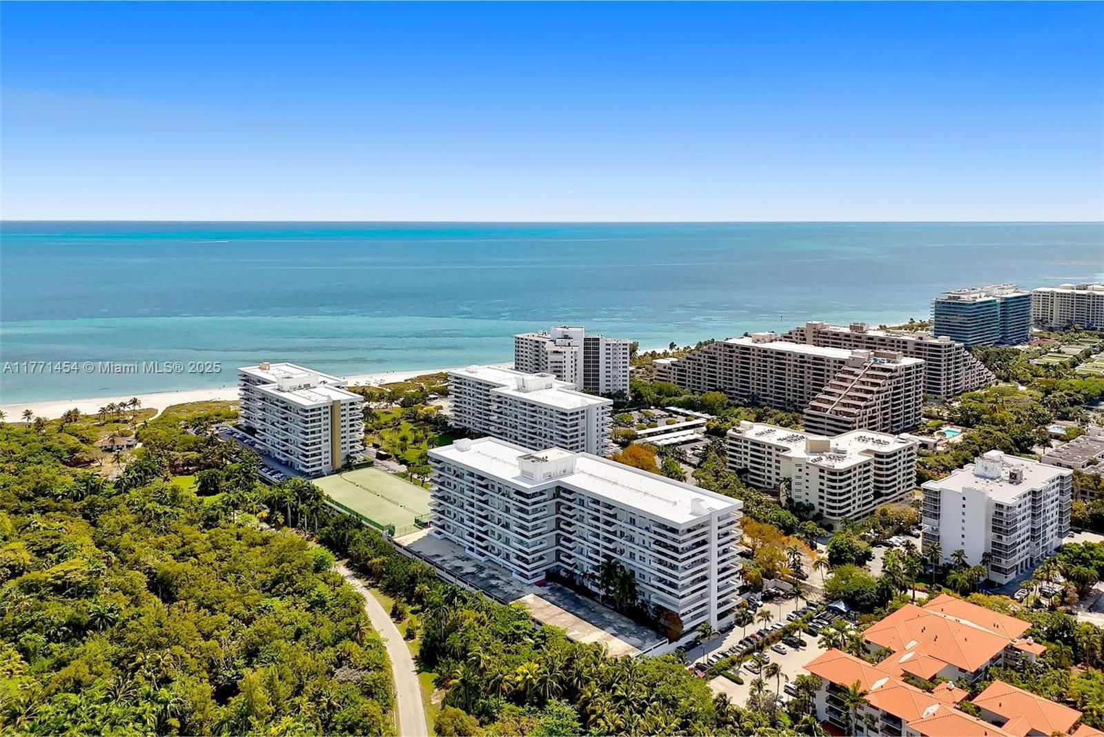 Real estate property located at 155 Ocean Lane Dr #310, Miami-dade, Commodore Club West Condo, Key Biscayne, FL