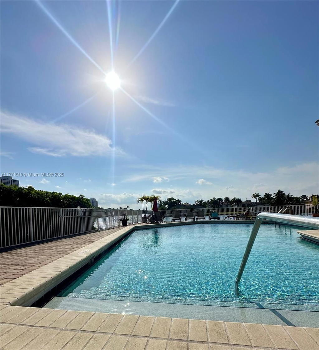 Real estate property located at 3161 Ocean Dr #708, Broward, Clifton Condo, Hallandale Beach, FL