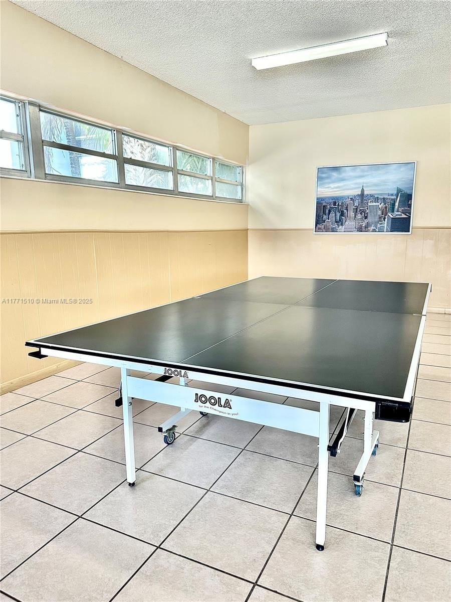 Real estate property located at 3161 Ocean Dr #708, Broward, Clifton Condo, Hallandale Beach, FL