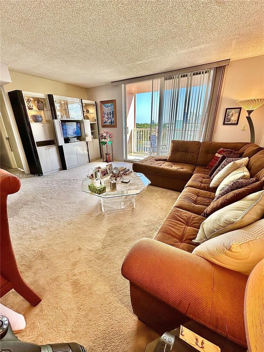 Real estate property located at 3161 Ocean Dr #708, Broward, Clifton Condo, Hallandale Beach, FL