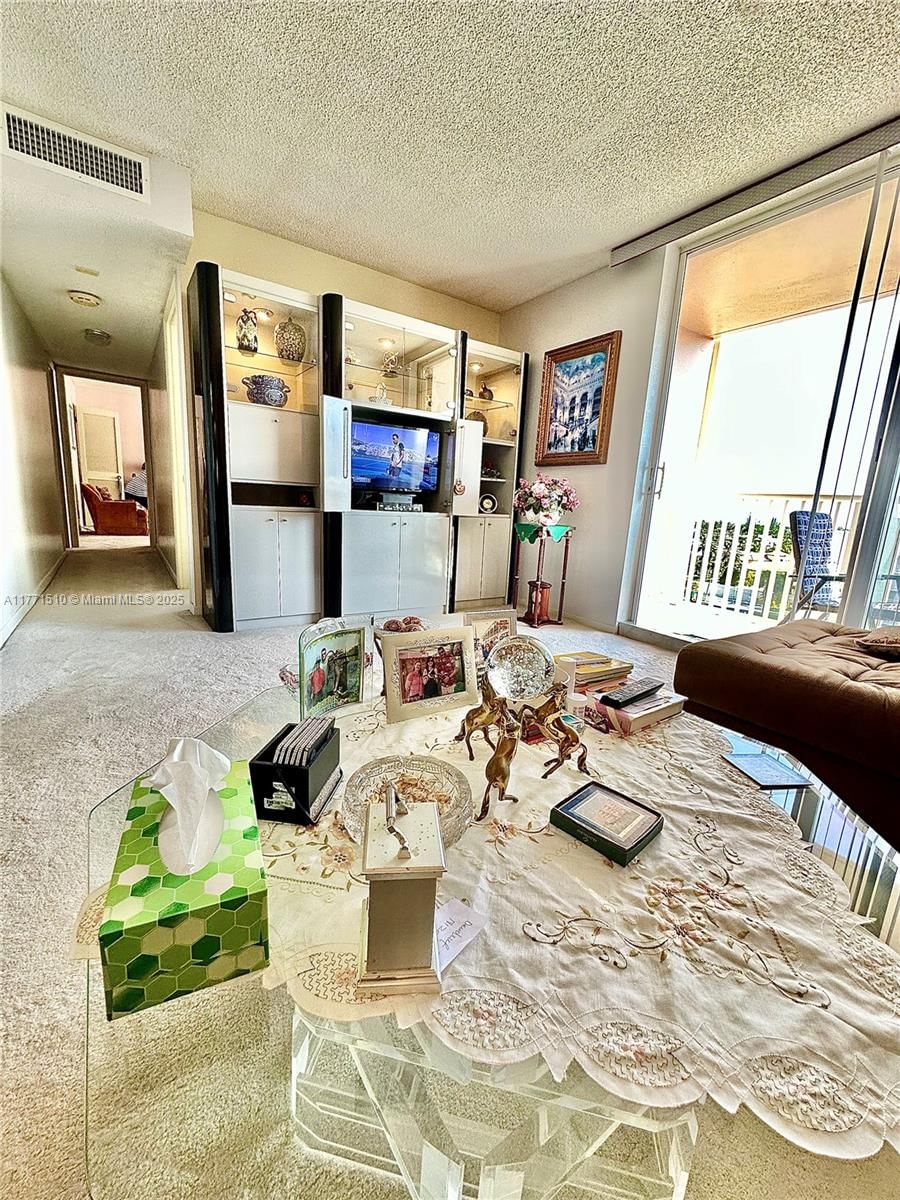Real estate property located at 3161 Ocean Dr #708, Broward, Clifton Condo, Hallandale Beach, FL
