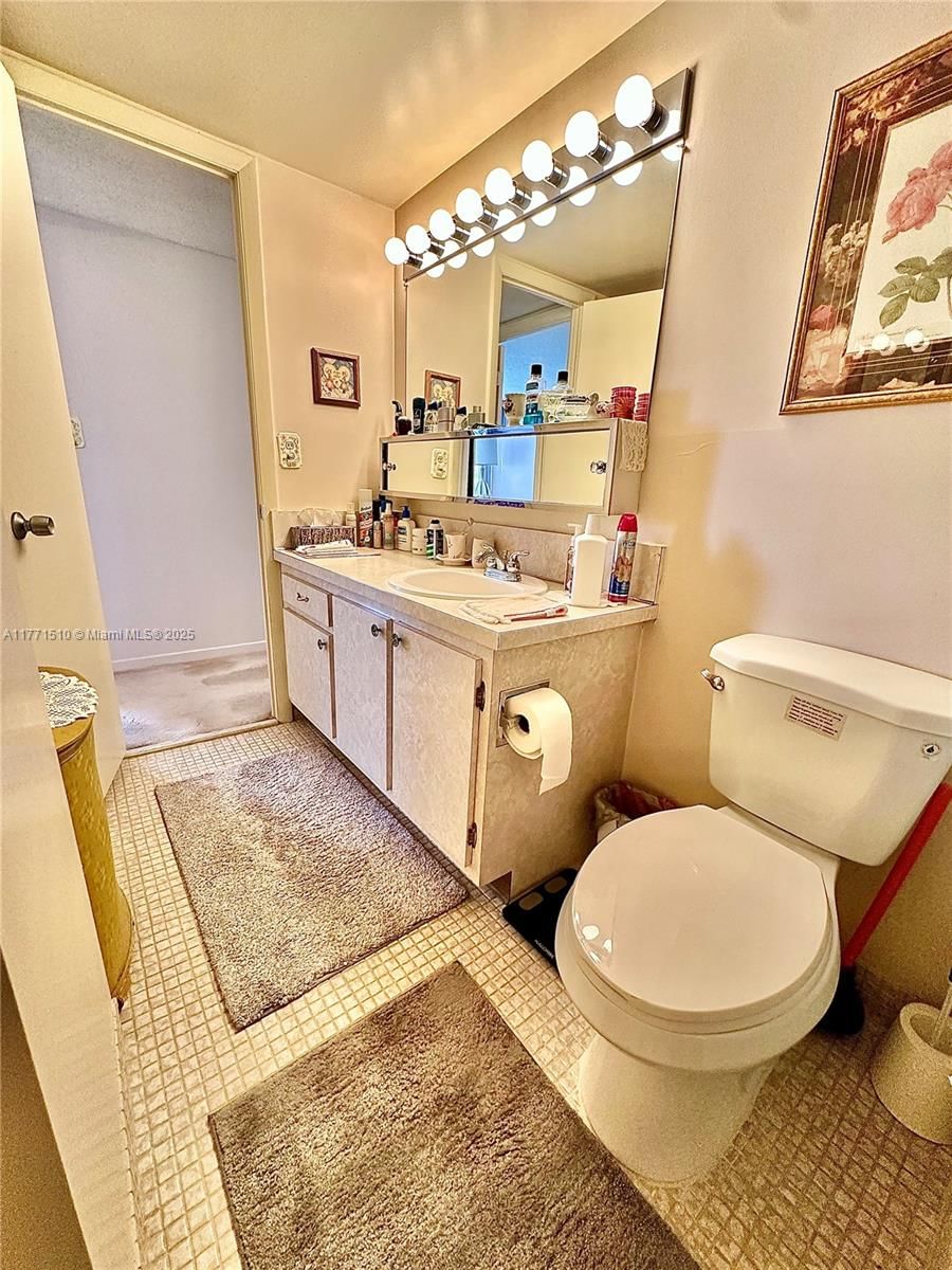 Real estate property located at 3161 Ocean Dr #708, Broward, Clifton Condo, Hallandale Beach, FL