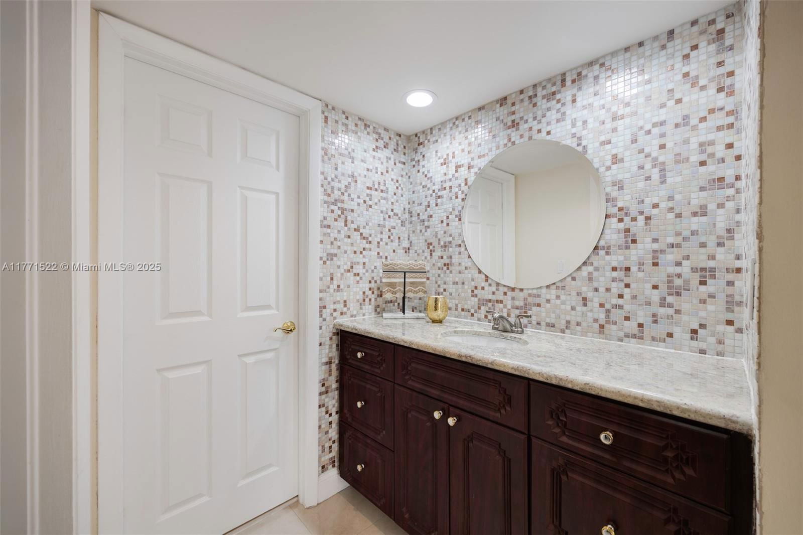 Real estate property located at 1915 Brickell Ave C408, Miami-dade, Brickell Place Phase Ii C, Miami, FL