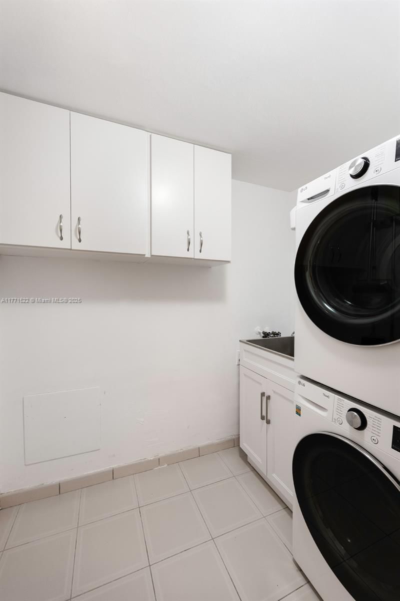 Real estate property located at 1915 Brickell Ave C408, Miami-dade, Brickell Place Phase Ii C, Miami, FL