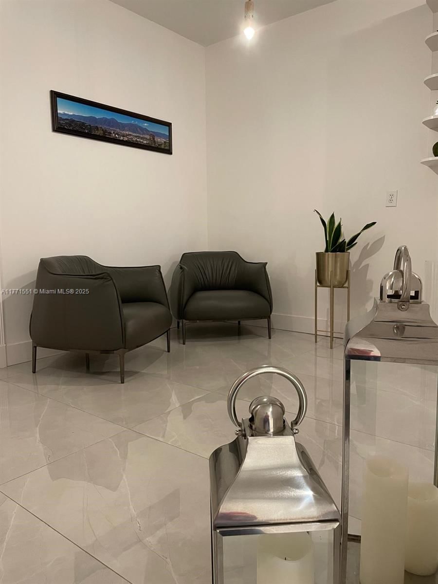 Real estate property located at 10750 66th St #410, Miami-dade, Captiva Condo B, Doral, FL