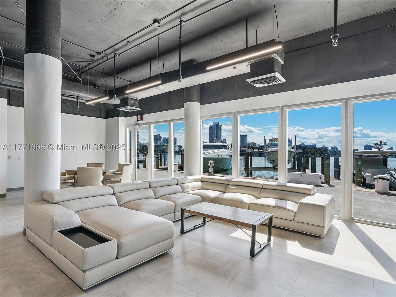 Real estate property located at 900 Bay Dr #526, Miami-dade, King Cole Condo, Miami Beach, FL