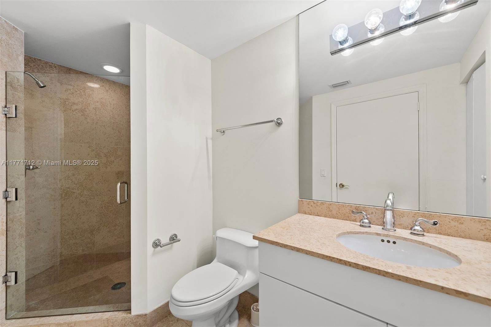 Real estate property located at 4775 Collins Ave #507, Miami-dade, Green Diamond Condo, Miami Beach, FL