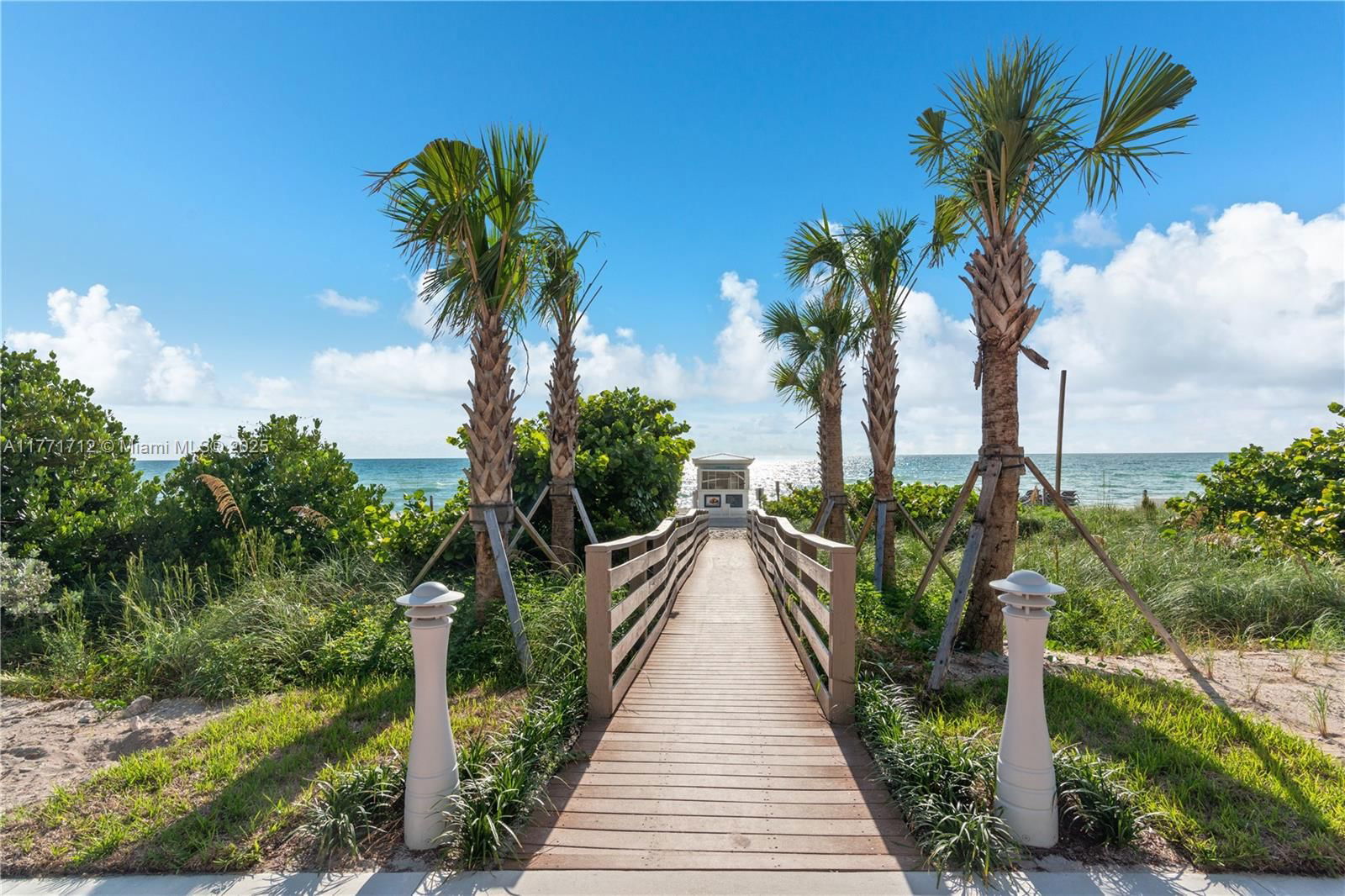 Real estate property located at 4775 Collins Ave #507, Miami-dade, Green Diamond Condo, Miami Beach, FL