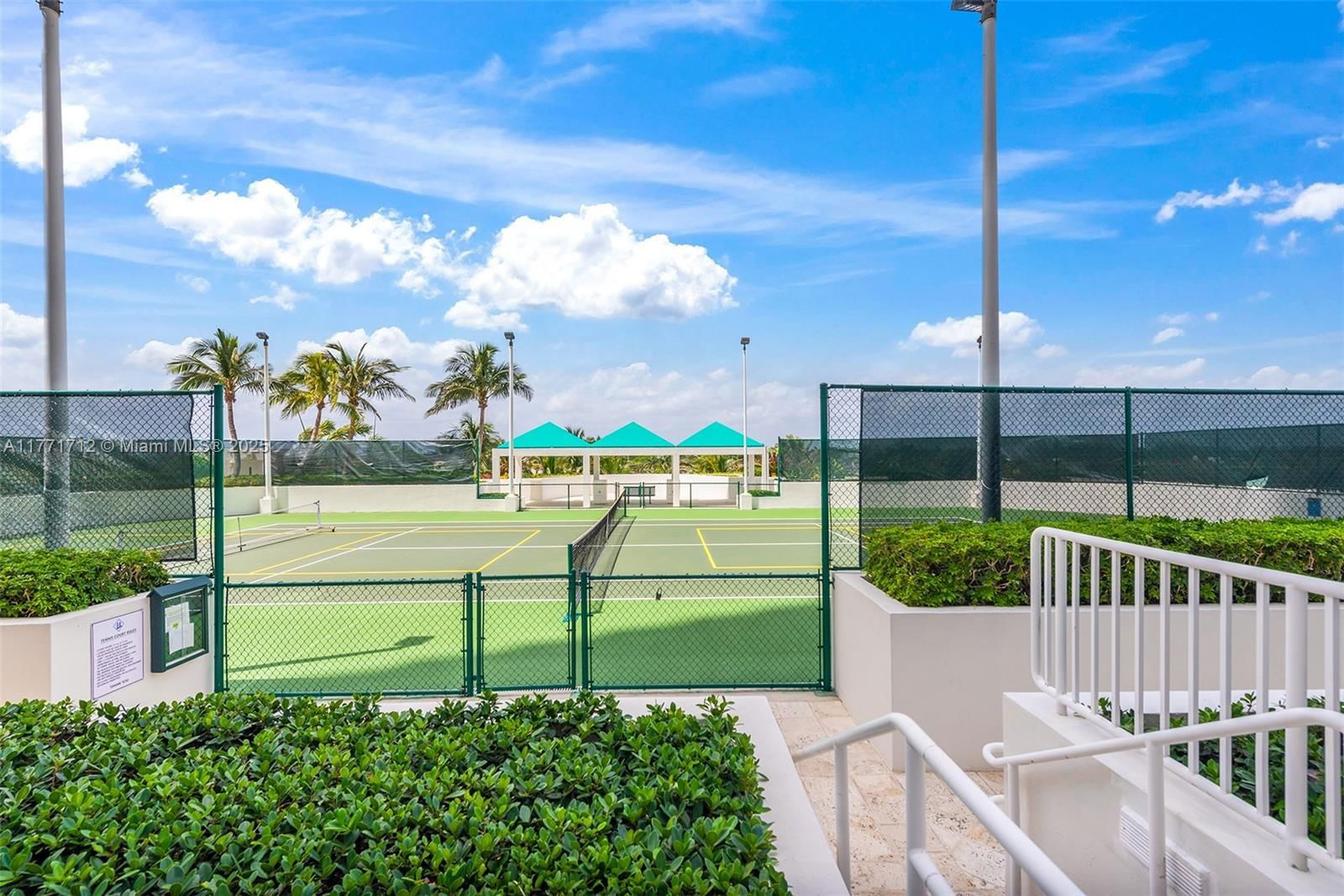 Real estate property located at 4775 Collins Ave #507, Miami-dade, Green Diamond Condo, Miami Beach, FL
