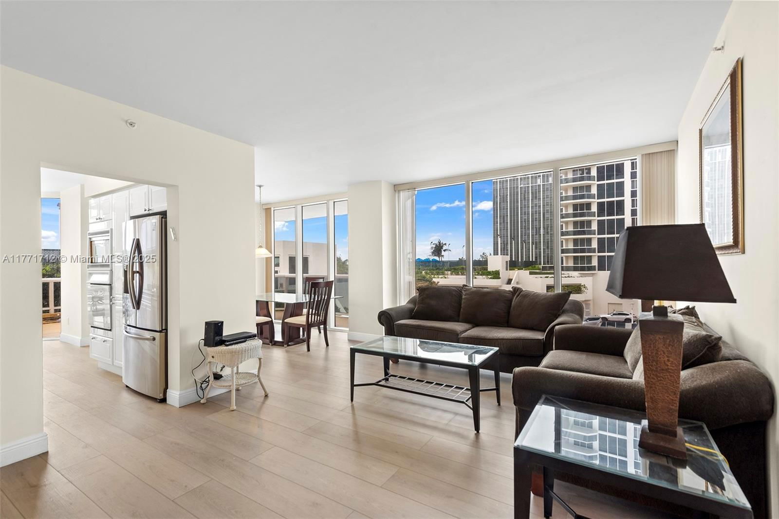 Real estate property located at 4775 Collins Ave #507, Miami-dade, Green Diamond Condo, Miami Beach, FL