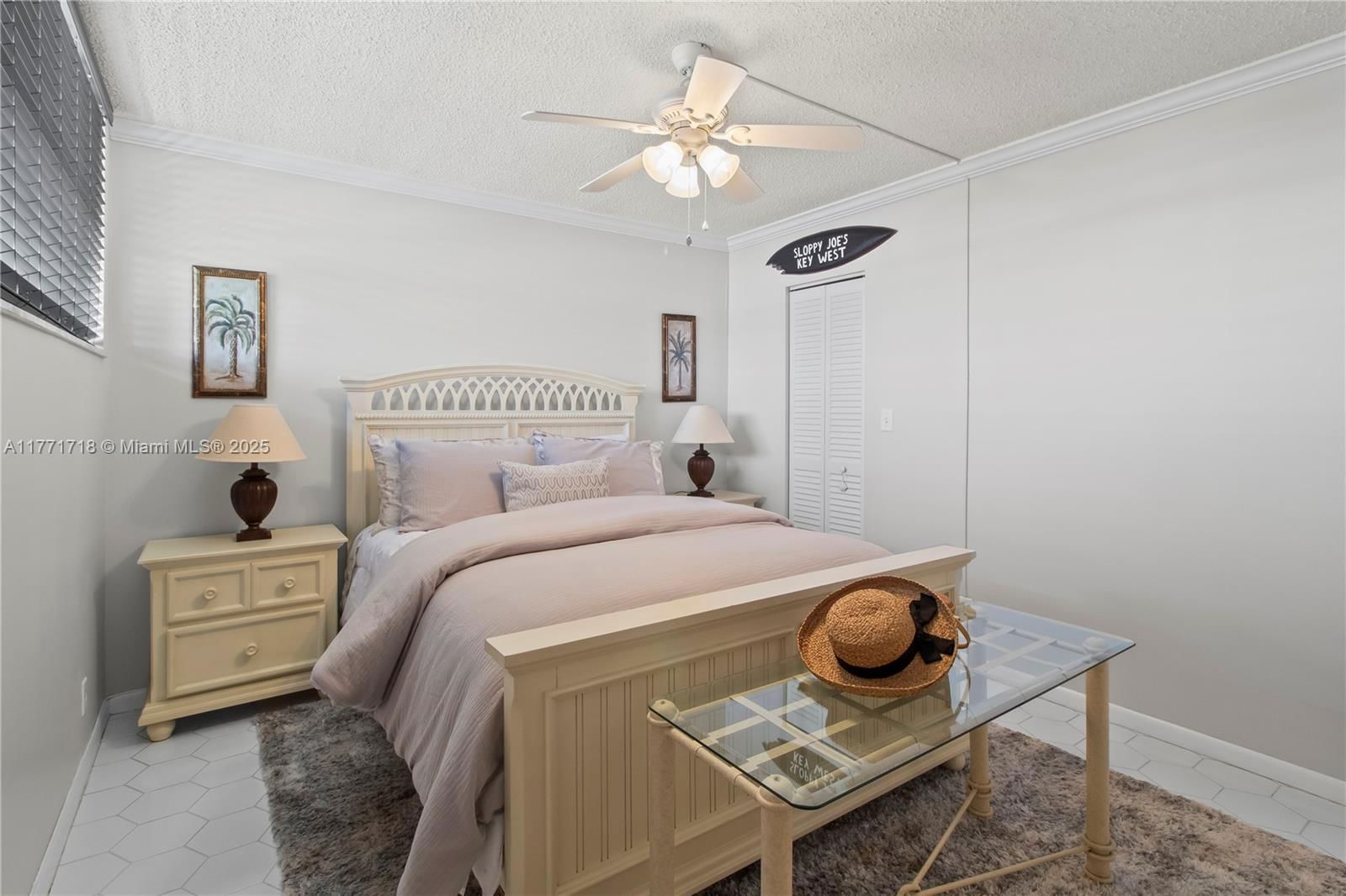 Real estate property located at 4800 Bayview Dr #402, Broward, Coral Towers Condo, Fort Lauderdale, FL