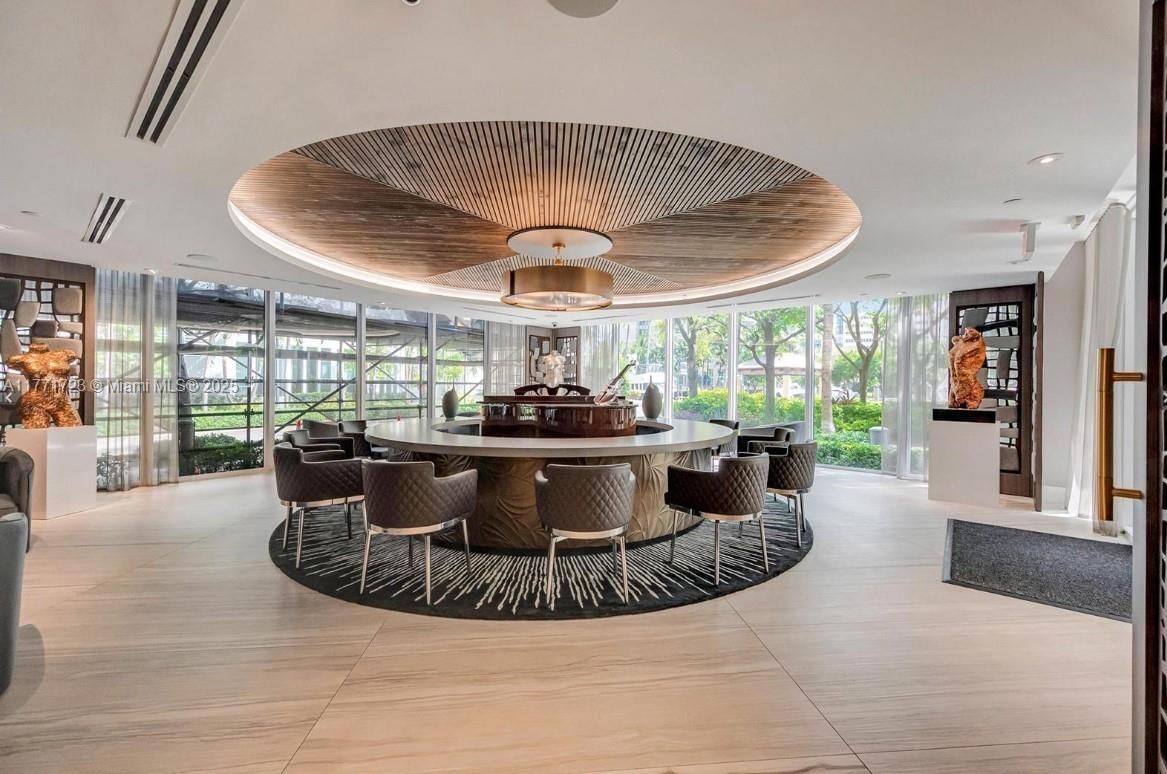 Real estate property located at 333 Las Olas Way #1007, Broward, Las Olas River House Cond, Fort Lauderdale, FL