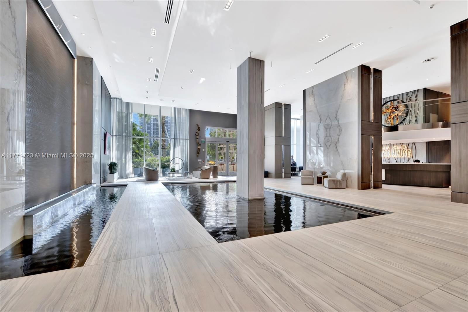 Real estate property located at 333 Las Olas Way #1007, Broward, Las Olas River House Cond, Fort Lauderdale, FL